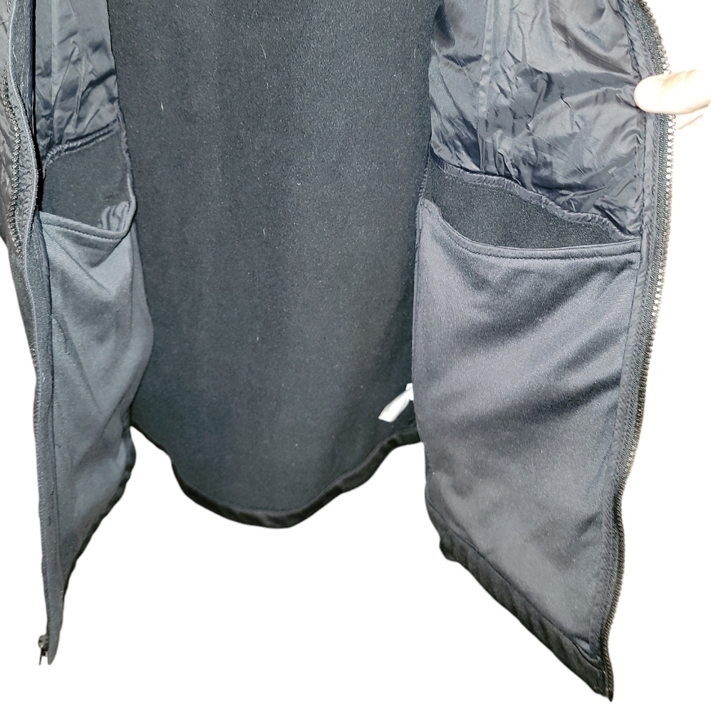 All in motion size XL zip up jacket, thumb slots, pockets zip quilted panels - Picture 2 of 8